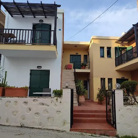 Erodios Apartment *